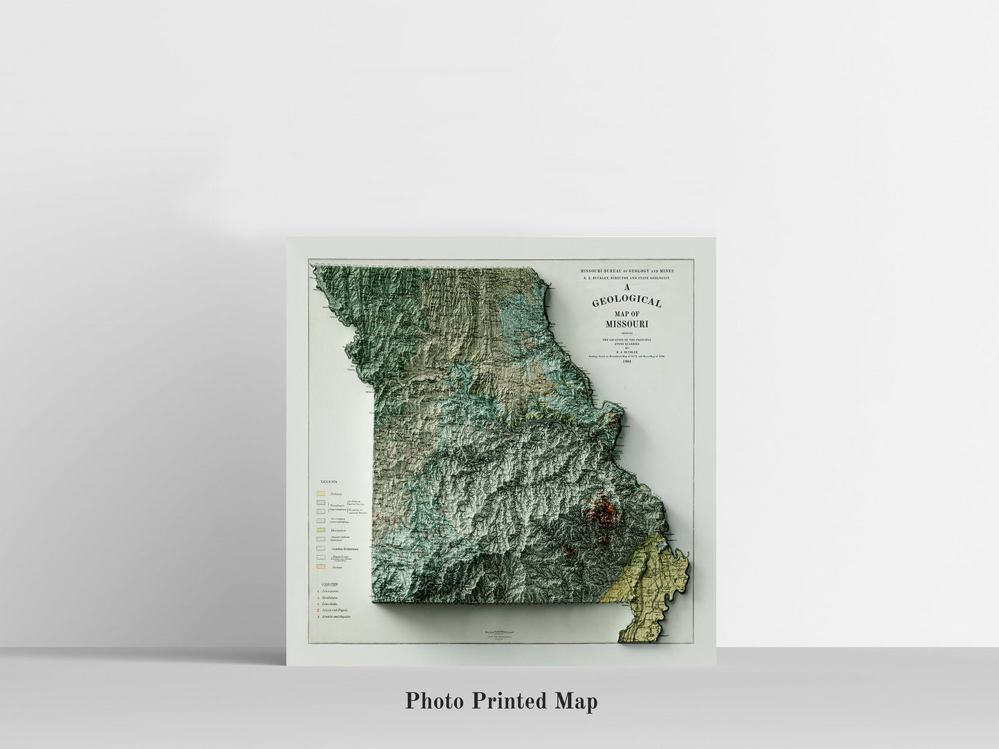 Missouri (USA) Shaded relief map print, highlighting topography. Ideal for home decor and geography lovers
