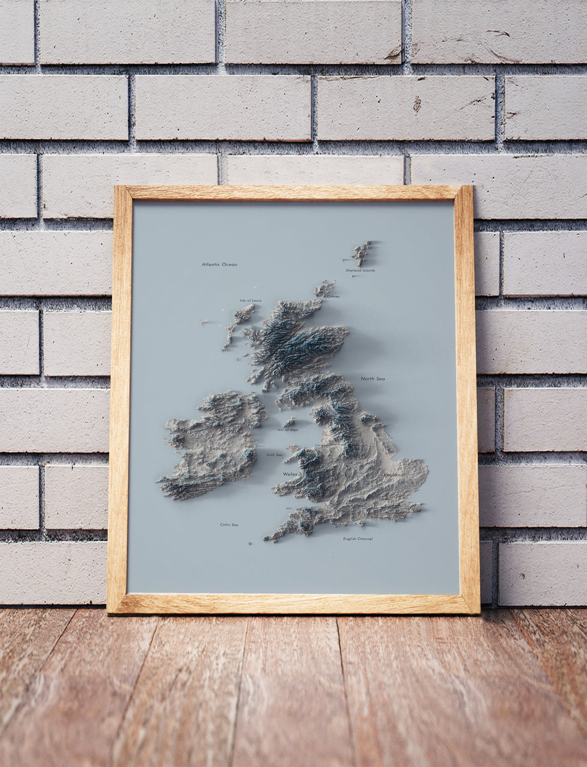 British Isles Labeled Ocean Relief Map | Countries, Capitals, Oceans & Islands | UK Minimalist Map (Cópia)